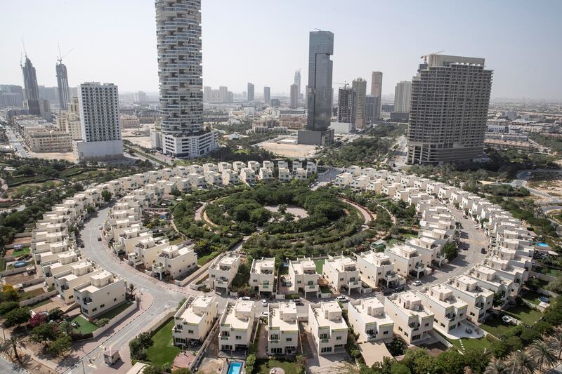 DUBAI UNITED ARAB EMIRATES. 12 NOVEMBER 2020. Community guide: Jumeirah Village Circle.  The cetral sircular design of JVC. (Photo: Antonie Robertson/The National) Journalist: Sarwat Nasir. Section: Business.
