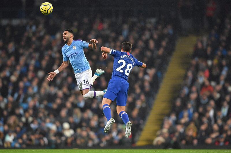 Manchester City's Algerian midfielder Riyad Mahrez (L) vies with Chelsea's Spanish defender Cesar Azpilicueta. AFP