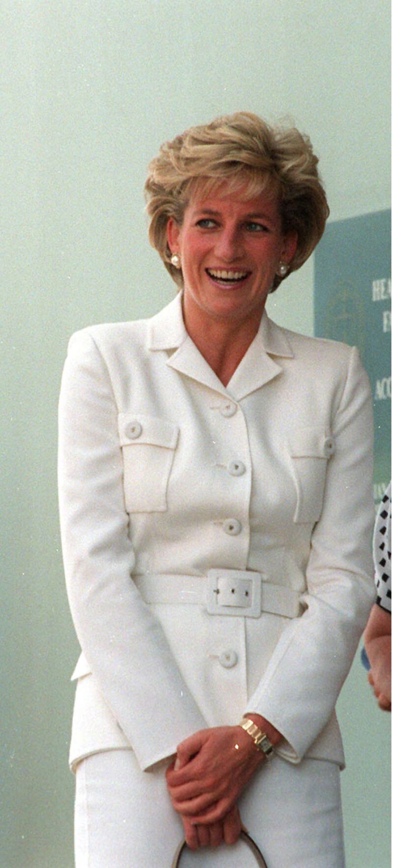 NOV 1996 - DIANA, PRINCESS OF WALES ARRIVING AT THE SACRED HEART HOSPICE IN SYDNEY. (Photo by Patrick Riviere/Getty Images)
