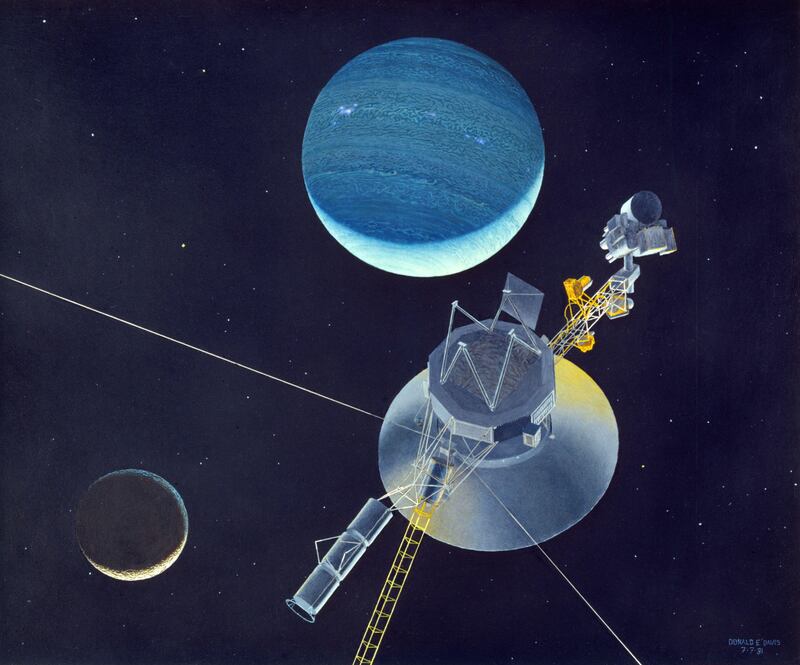 1981:  A simulation of the space probe Voyager 2 preparing to leave our solar system to become the fourth interstellar craft.  (Photo by MPI/Getty Images)