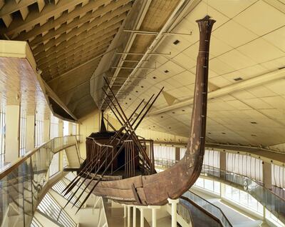 UNSPECIFIED - CIRCA 1999:  Egypt - Cairo - Giza - The solar boat of Khufu (Cheops) made from Lebanon cedar wood (43.4 m. length, 5.9 m. breadth), assembled with ropes made of alpha plant.  (Photo By DEA / G. DAGLI ORTI/De Agostini/Getty Images)