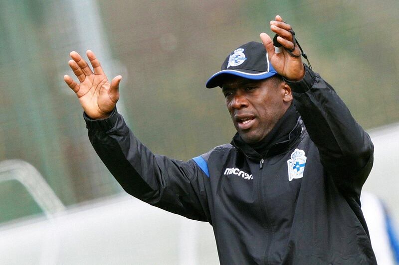 epa06500359 Deportivo La Coruna's new Dutch head coach Clarence Seedorf leads his first training session in A Coruna, northwestern Spain, 06 February 2018. Seedorf has signed a contract with the Spanish Primera Division soccer club until the end of the current season, replacing Cristobal Parralo, who was sacked on 04 February 2018.  EPA/CABALAR