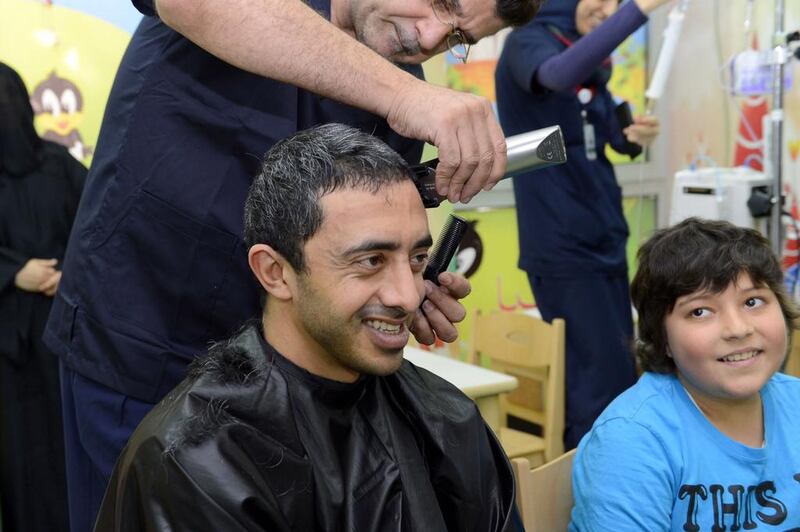 In solidarity with the patients receiving cancer treatments at Tawam Hospital, Sheikh Abdullah shaved his head. WAM