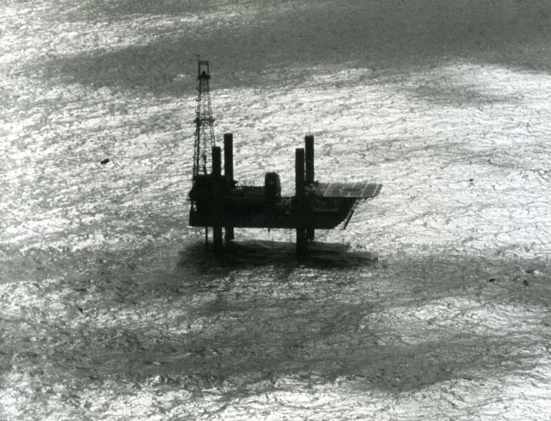 The oil rig Adman Enterprise off Das Island in 1958. Oil was struck on March 28, 1958. Photo: BP Archives