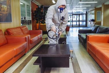 The spray coating destroys viruses from surfaces and indoor air. Nanoksi Finland 