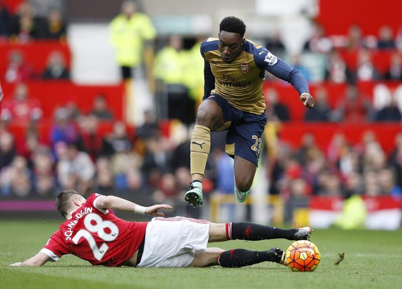 Manchester United’s Morgan Schneiderlin and Arsenal’s Danny Welbeck

Reuters / Phil Noble