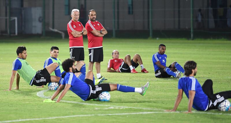 Alberto Zaccheroni with players during training. Courtesy UAE FA