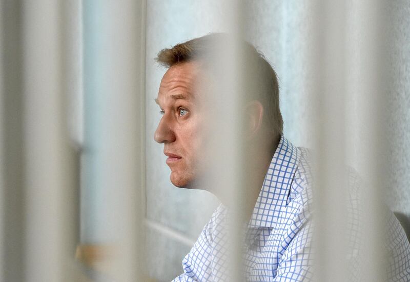 (FILES) In this file photo taken on June 24, 2019 Russian opposition leader Alexei Navalny attends a hearing at a court in Moscow. EU foreign ministers will discuss the case of Alexei Navalny when they hold talks on April 19, 2021, Germany said, as fears grew of the hunger-striking Kremlin critic's deteriorating health while he is being held in a Russian penal colony. / AFP / Vasily MAXIMOV 
