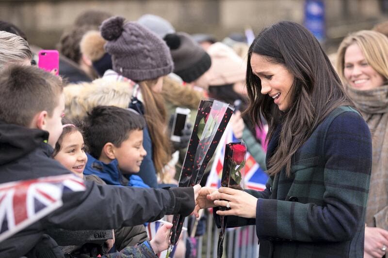 EDINBURGH, SCOTLAND - FEBRUARY 13:  Meghan Markle meets well wishers during a walkabout on the esplanade at Edinburgh Castle on February 13, 2018 in Edinburgh, Scotland.  (Photo by James Glossop - WPA Pool/Getty Images)