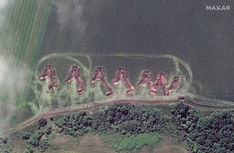 A satellite image shows towed artillery in firing positions, north of Lyman, Ukraine. Reuters.