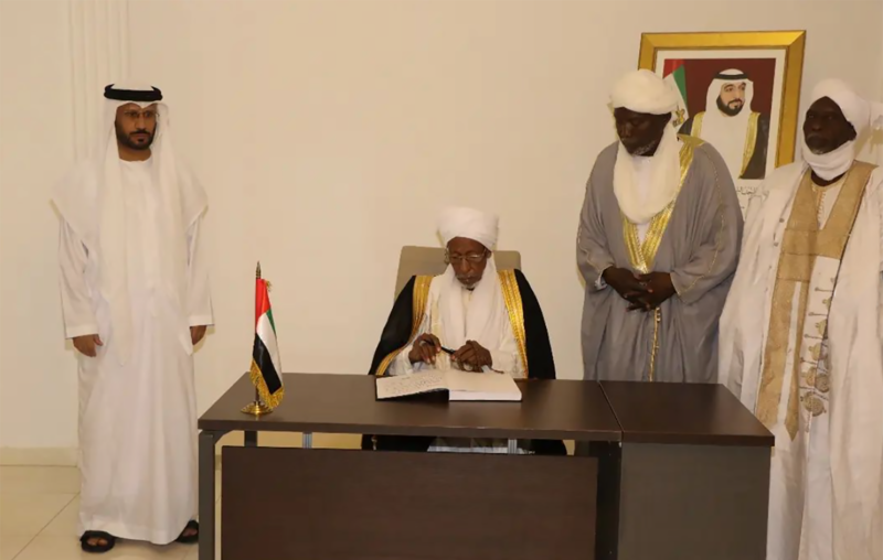 Sheikh Dr Muhammad Khater Issa, Chairman of the Supreme Council of Islamic Affairs in Chad, offered his condolences. Photo: UAE Embassy in Chad