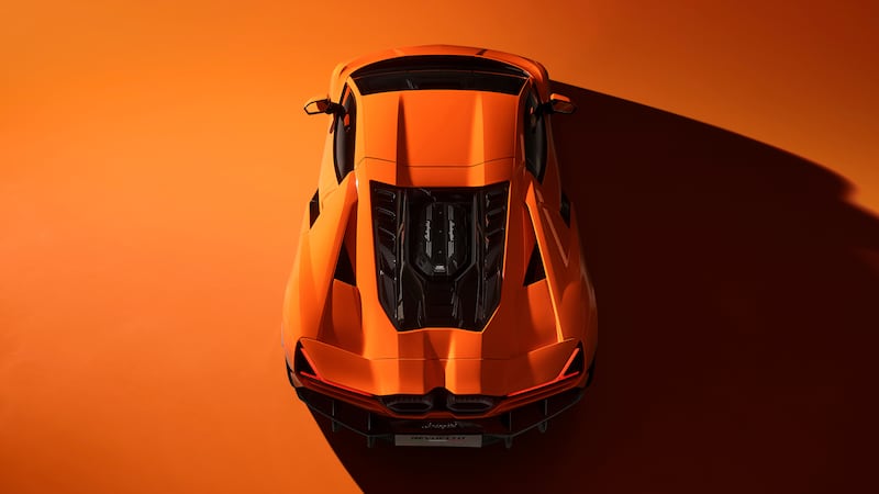 Although the Revuelto retains Lamborghini’s V12 engine layout, the debutant is the company’s first plug-in hybrid model