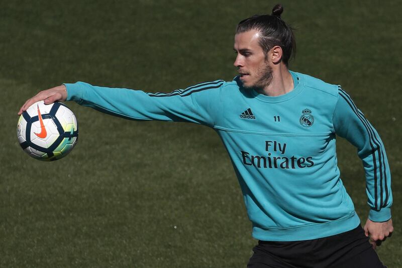 epa06674431 Real Madrid's Welsh striker Gareth Bale during a team's training session at Valdebebas sports city in Madrid, Spain, 17 April 2018. Real Madrid will face Athletic Bilbao in a Spanish Primera Division soccer match on 18 April.  EPA/JAVIER LIZON