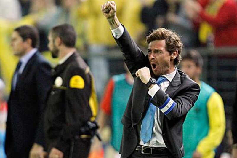 Andrea Villas-Boas is confirmed as the new Chelsea manager.