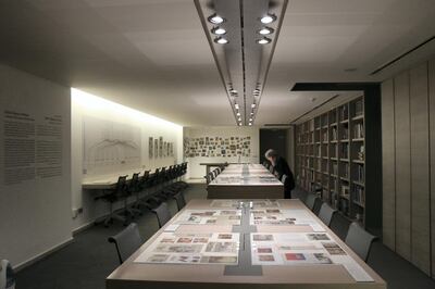 Display of archives from Galerie Épreuve d’Artiste in the Museum Library. Courtesy of the Sursock Museum