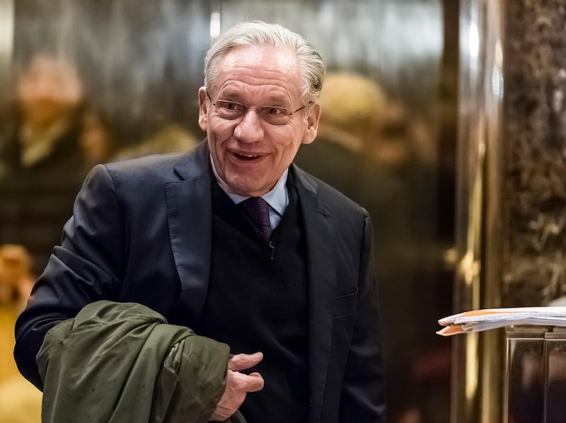 epa06998119 (FILE) - Washington Post legend, 1973 Pulitzer Prize winner, Bob Woodward arrives in the lobby of Trump Tower in New York, USA, 03 January 2017. Media reports on 05 September 2018 state that Bob Woodward has written a new book 'Fear', claiming that Trump White House is dysfunctional.  EPA/ALBIN LOHR-JONES / POOL
