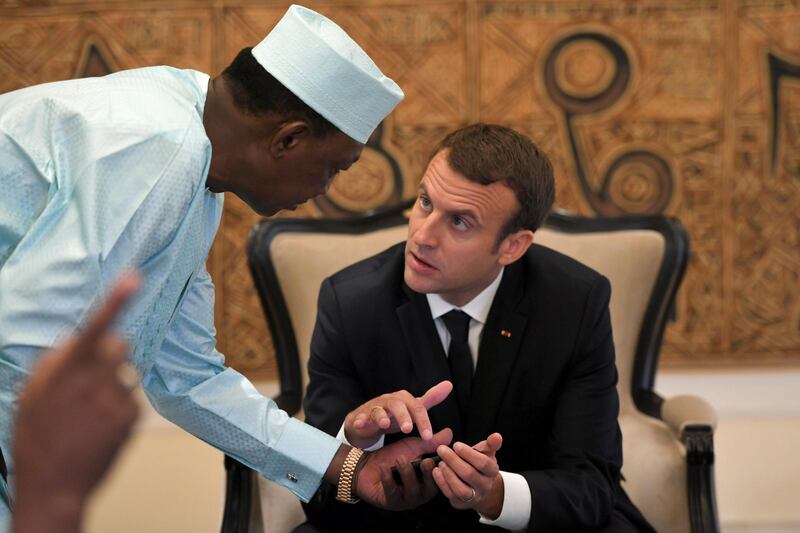 Chad's president Idriss Deby Itno speaks with French president Emanuel Macron during a private meeting during the G5 Sahel summit, in Bamako, Mali July 2, 2017. Christophe Archambault / Reuters