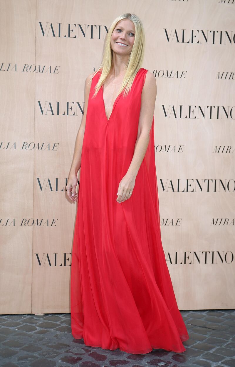 ROME, ITALY - JULY 09:  Gwyneth Paltrow attends the Valentinos 'Mirabilia Romae' haute couture collection fall/winter 2015 2016 at Piazza Mignanelli on July 9, 2015 in Rome, Italy.  (Photo by Elisabetta Villa/Getty Images)