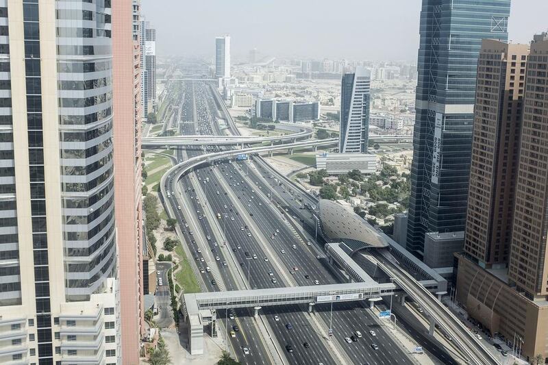 Sheikh Zayed Road high to luxury-end apartments: 1BR - Dh100,000 average rental rate, down 11.5% year-on-year. 2BR - Dh130,000 average rental rate, down 12.2% year-on-year. 3BR - Dh175,000 average rental rate, down 12.5% year-on-year. Reem Mohammed / The National