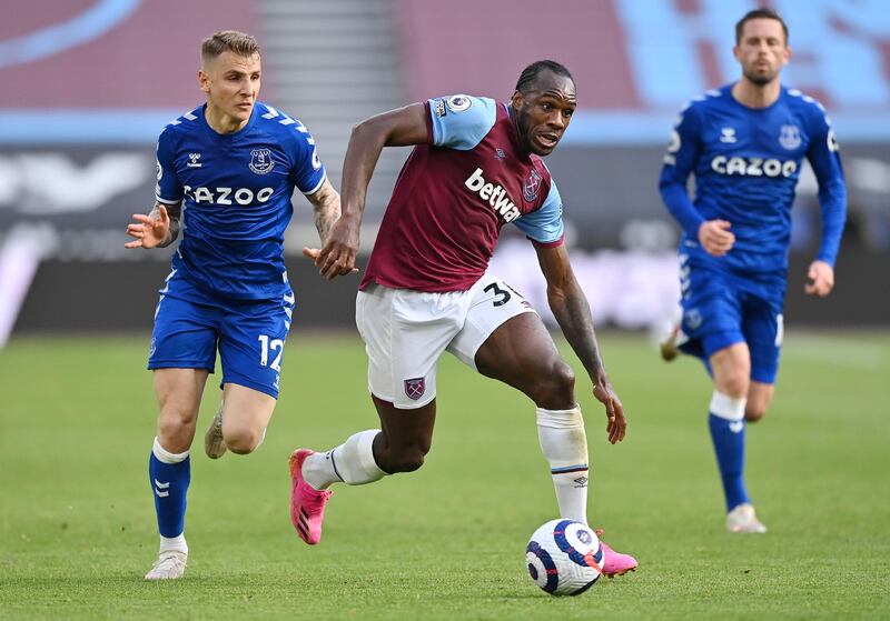 Michail Antonio - 7: Up against a defender in Mina who can more than match his physical presence but still led the line well and linked well with teammates. No chance to add to season’s goal tally. AP