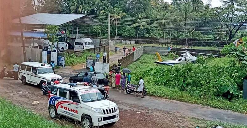 Helicopter crash in Kerala. Courtesy Mulayam Manorama