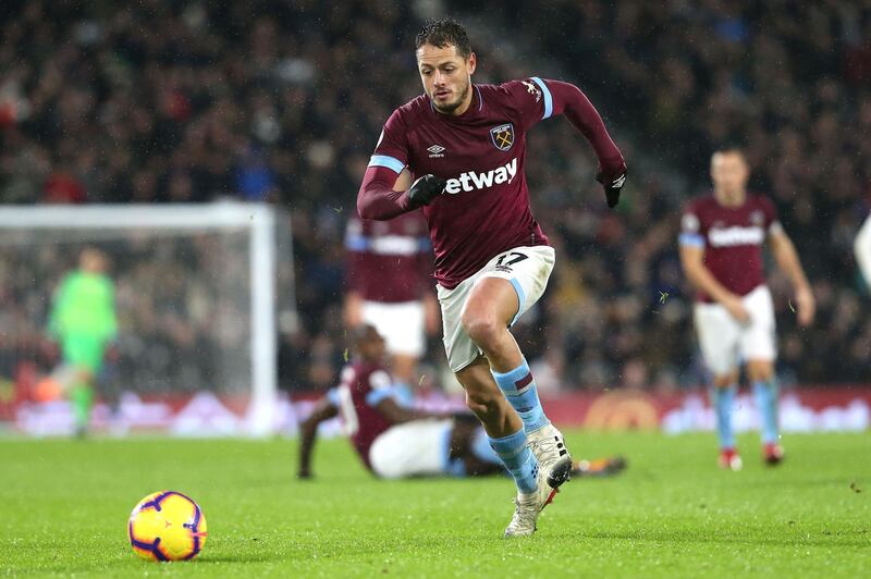 LONDON, ENGLAND - DECEMBER 15: Javier (Chicharito) Hernandez of West Ham during the Premier League match between Fulham FC and West Ham United at Craven Cottage on December 15, 2018 in London, United Kingdom. (Photo by Charlotte Wilson/Offside/Getty Images)