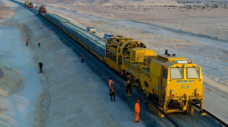 Sheikh Hamdan bin Zayed, Ruler’s Representative in Al Dhafra Region, attends Etihad Rail's project at Ruwais. Wam