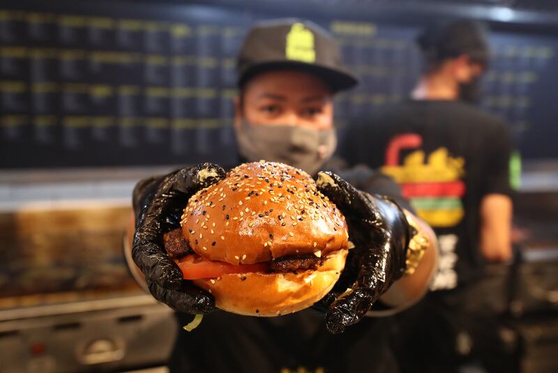 The Burgr Factory: Dubai restaurant celebrates launch by making 68kg burger
