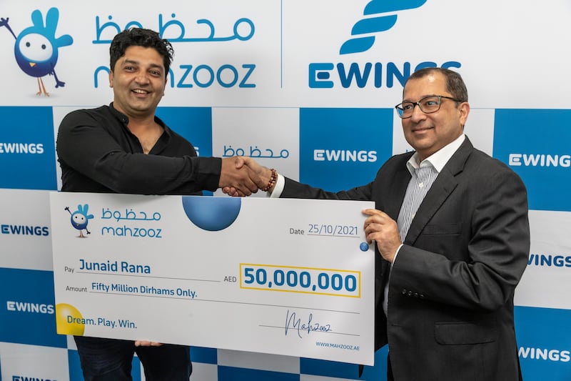 Junaid Rana with Farid Samji, chief executive of Ewings, which runs Mahzooz.