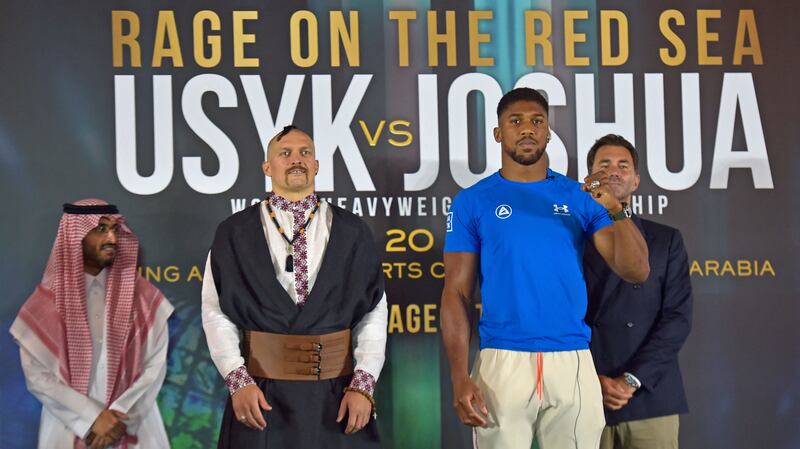 Oleksandr Usyk and British boxer Anthony Joshua prepare to fight in Jeddah. AFP