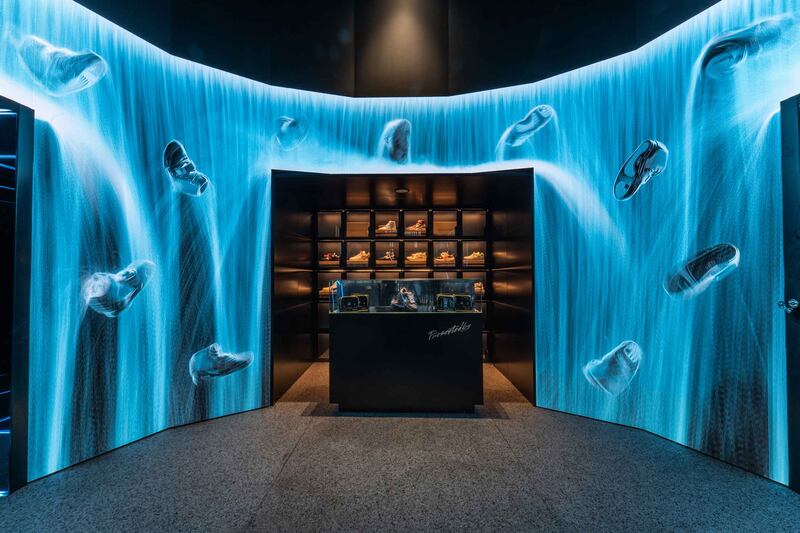 The design of the store took inspiration from the Saudi desert, focusing on the significance of water. Photo: Presentedby