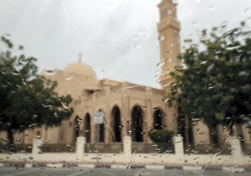 Dubai, United Arab Emirates - Reporter: N/A. Standalone. Dark clouds and rain at a mosque in Dubai. Tuesday, December 10th, 2019. Jumeriah, Dubai. Chris Whiteoak / The National