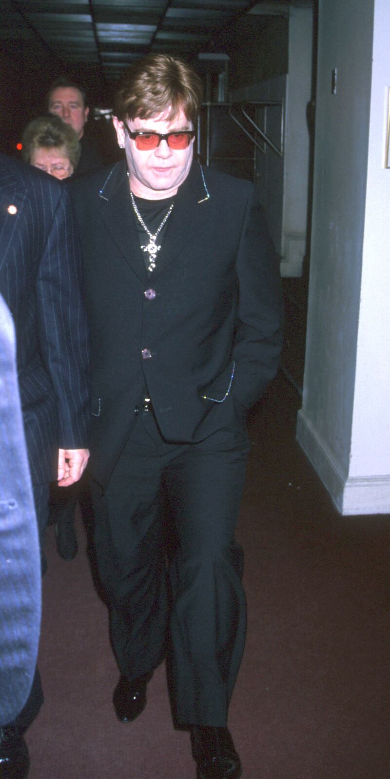 Sir Elton leaves a New York City concert on July 27, 1999.  Getty Images