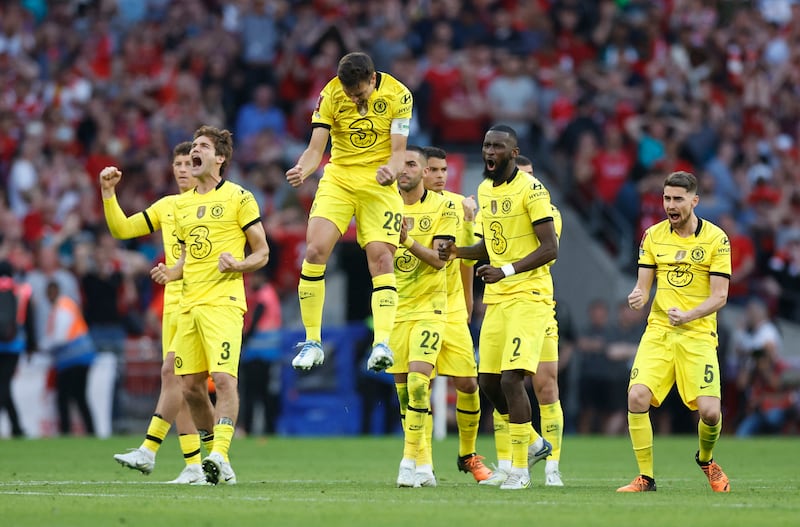 Chelsea players after Liverpool's Sadio Mane misses a penalty. Action Images
