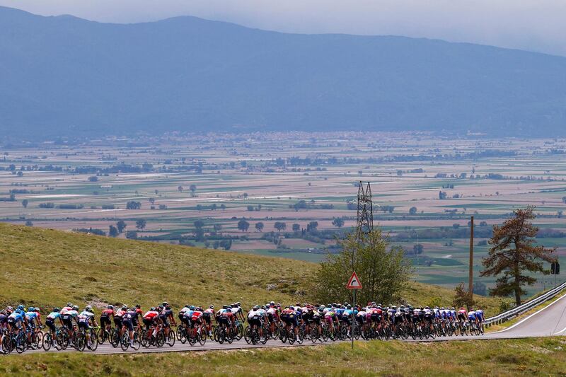 The peloton during the 158 km  Stage 9 between Castel di Sangro and Campo Felice. AFP