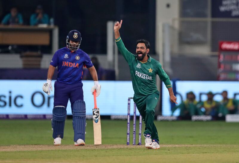Mohammed Hafeez – 7. (0-12) Sent down two useful overs which maintained the pressure, then not needed with the bat. AP