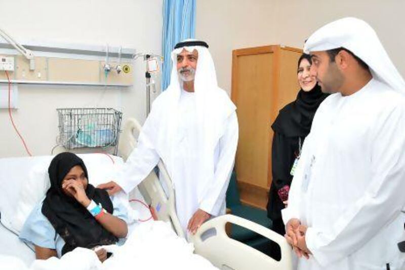 Sheikh Nahyan bin Mubarak, the Minister of Culture, Youth, and Community Development, went today to visit Latifah, who underwent the successful kidney transplant at Sheikh Khalifa Medical City.