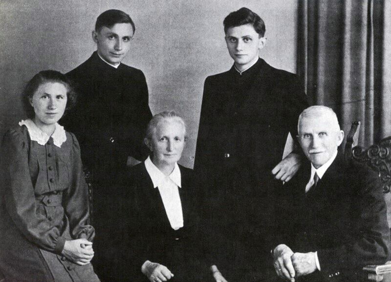 Ratzinger, right, and his brother Georg, left, after their ordination in 1951 with his sister Maria, his mother Maria and his father Josef.  AFP