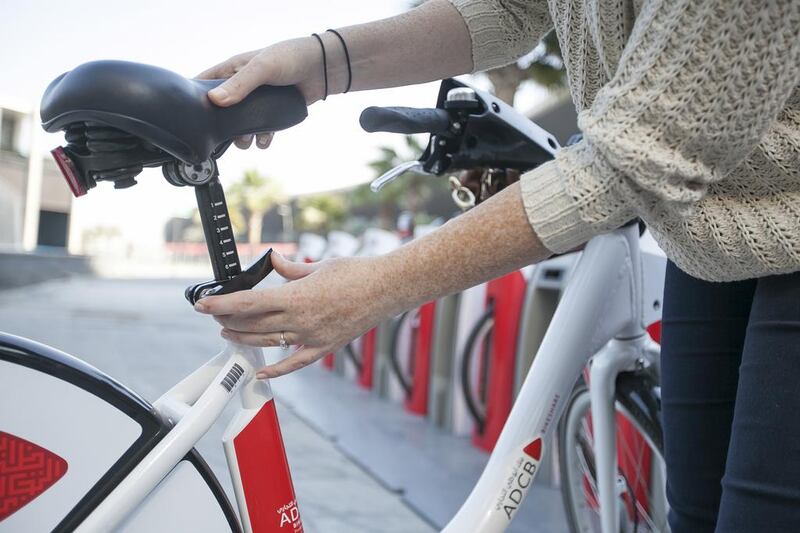 Step 4: Adjust the saddle to the appropriate height.