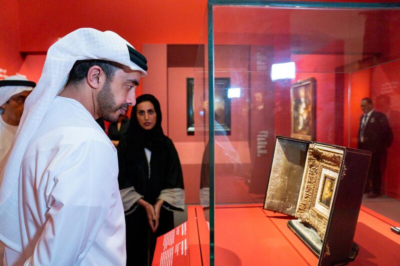 ABU DHABI, 2nd May, 2019 (WAM) -- H.H. Sheikh Abdullah bin Zayed Al Nahyan, Minister of Foreign Affairs and International Cooperation, has visited the Louvre Abu Dhabi. Wam