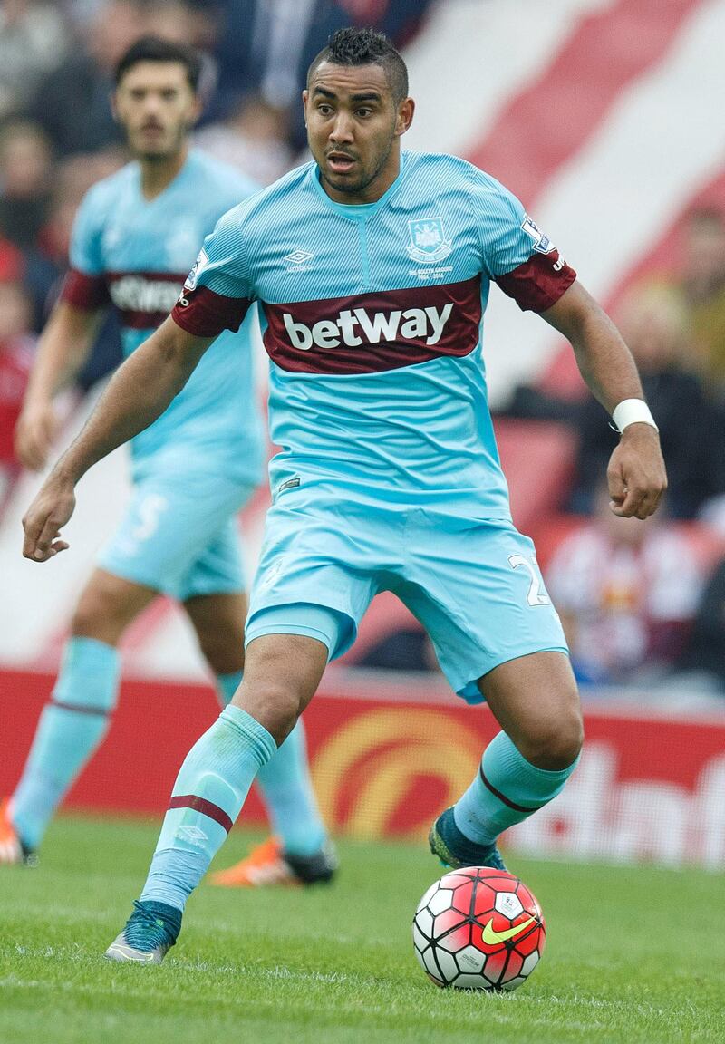 SUNDERLAND,UNITED KINGDOM - OCTOBER 3:  Dimitri Payet of West Ham United in action  during the Barclays Premier League match between Sunderland and West Ham United at the Stadium of Light on October 3, 2015 in Sunderland United Kingdom ,(Photo by Steve Welsh/Getty Images)