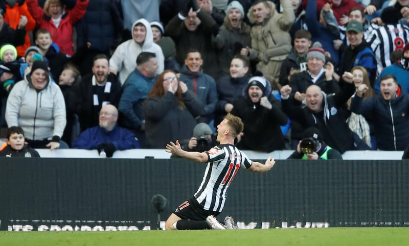 Soccer Football - Premier League - Newcastle United vs Manchester United - St James' Park, Newcastle, Britain - February 11, 2018   Newcastle United's Matt Ritchie celebrates scoring their first goal    Action Images via Reuters/Carl Recine    EDITORIAL USE ONLY. No use with unauthorized audio, video, data, fixture lists, club/league logos or "live" services. Online in-match use limited to 75 images, no video emulation. No use in betting, games or single club/league/player publications.  Please contact your account representative for further details.