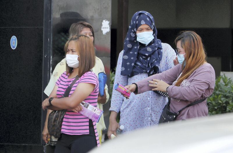 DUBAI, UNITED ARAB EMIRATES , October 3 – 2020 :- People wearing protective face mask as a preventive measure against the spread of coronavirus in Al Karama area in Dubai. (Pawan Singh / The National) For News/Stock/Online.