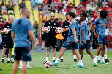 Manchester United manager Erik ten Hag (C) leads his team's training session for the pre-season tour soccer match between Manchester United and Liverpool FC at Rajamangala National Stadium in Bangkok, Thailand, 11 July 2022.  Manchester United will face Liverpool FC in their Bangkok Century Cup pre-season tour soccer match on 12 July 2022 in Bangkok.   EPA / RUNGROJ YONGRIT