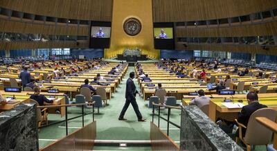 The first in-person meeting since March is held in the General Assembly following the outbreak of the coronavirus. UN Photo