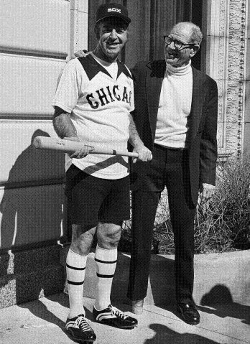 Bill Veeck, right, with the Sox player Jim Riveramis .