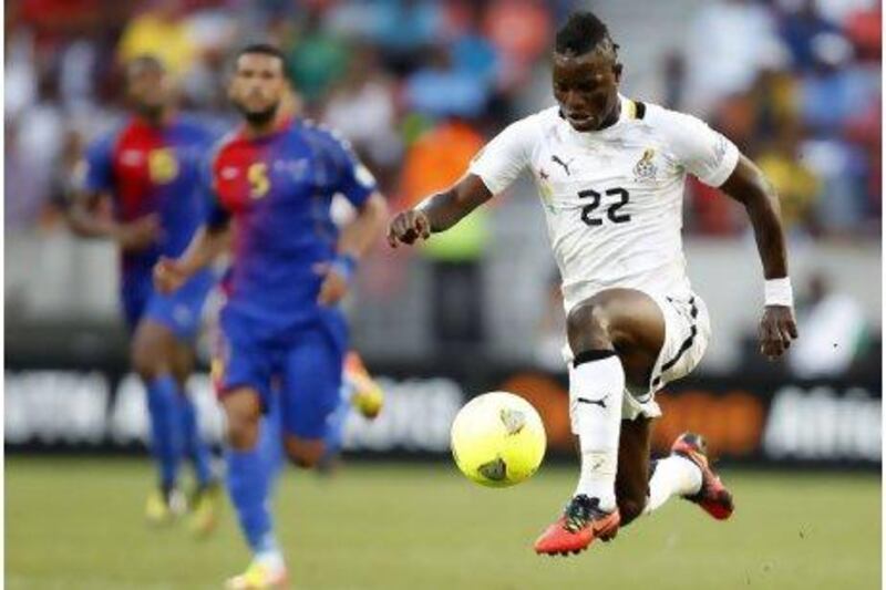 Mubarak Wakaso scored twice – once off a penalty and another in stoppage time – to help Ghana earn a tense victory over Cape Verde in the African Cup of Nations.