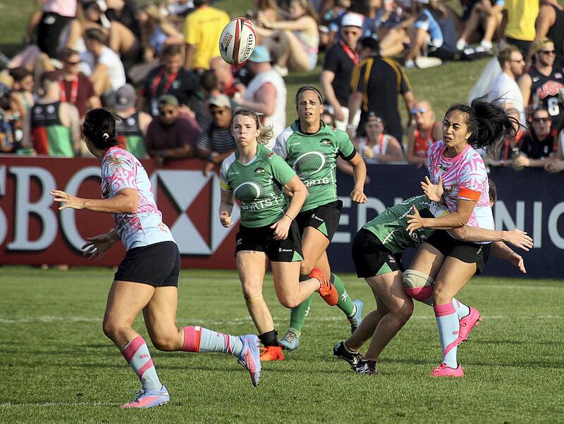 Dubai,02, Dec,2017: EK FireBirds Pink)  and DSC Eagles (Green)  in action during the Gulf Womens Finals at the World Rugby Seven Series in  Dubai. Satish Kumar for the National/ For Sports