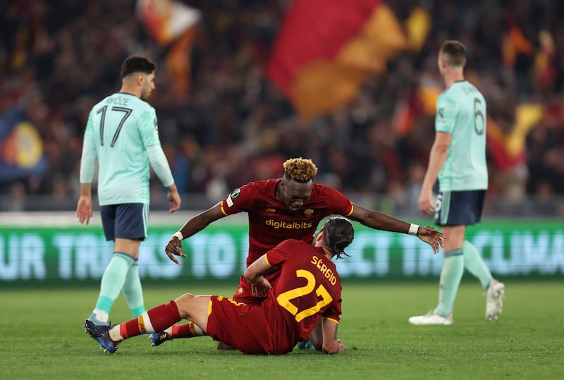 Tammy Abraham and Sergio Oliveira of AS Roma celebrate. Getty Images