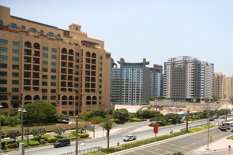 Palm Jumeirah high to luxury-end apartments: 1BR - Dh135,000 average rental rate, down 10% year-on-year. 2BR - Dh198,000 average rental rate, down 4.8% year-on-year. 3BR - Dh255,000 average rental rate, up 4.9% year-on-year. Pawan Singh / The National